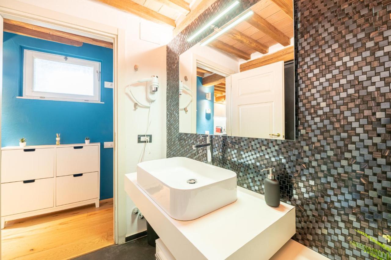 Casa San Paolino Dentro Le MuraElegant Flat Wifi E Selfcheckin 루카 외부 사진